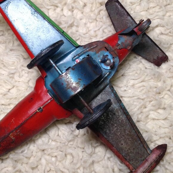 VINTAGE/ANTIQUE Korean War Friction Tin Toy, Barn Find; Navy, Vet, Collectible - Picture 4 of 6